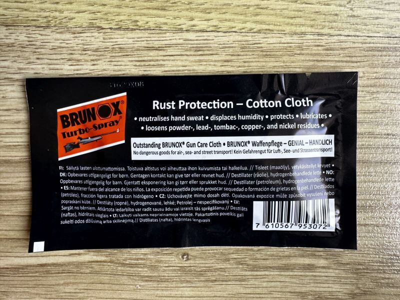 Ściereczka z preparatem do czyszczenia i konserwacji Brunox Turbo-Spray (BT99)